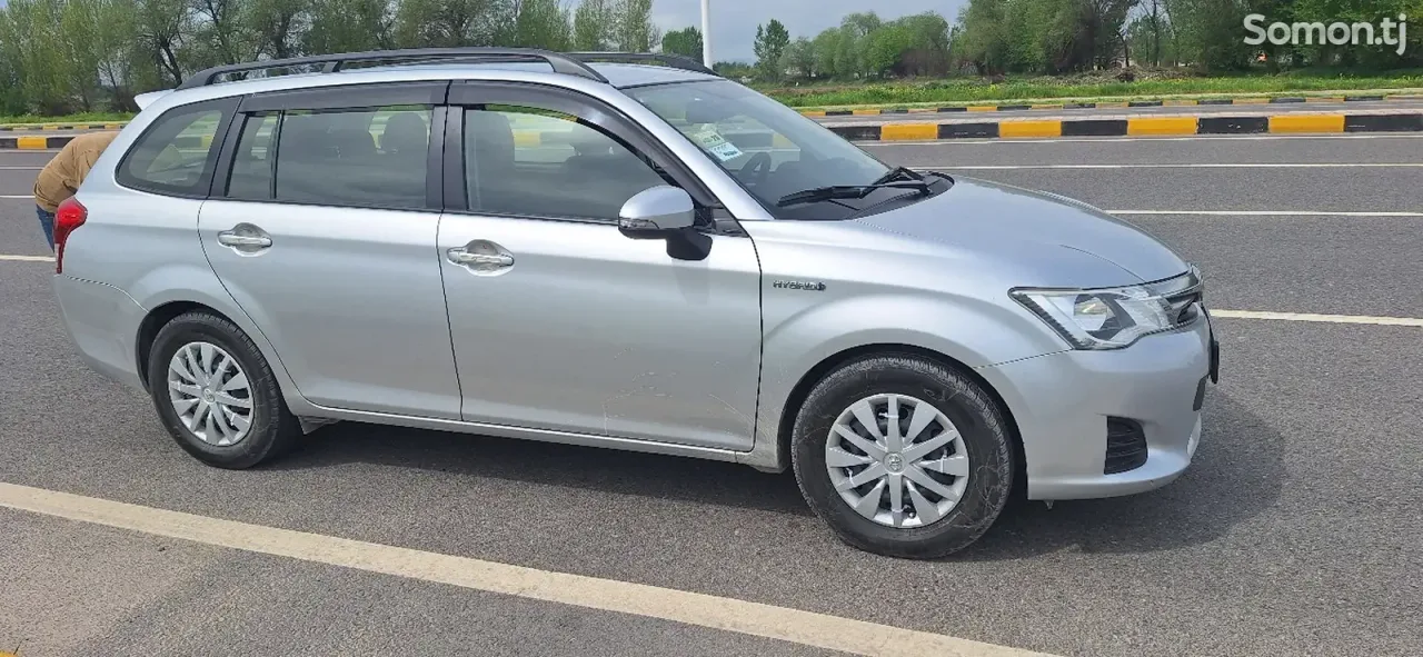 Toyota Fielder 2014 · 1.5 AT