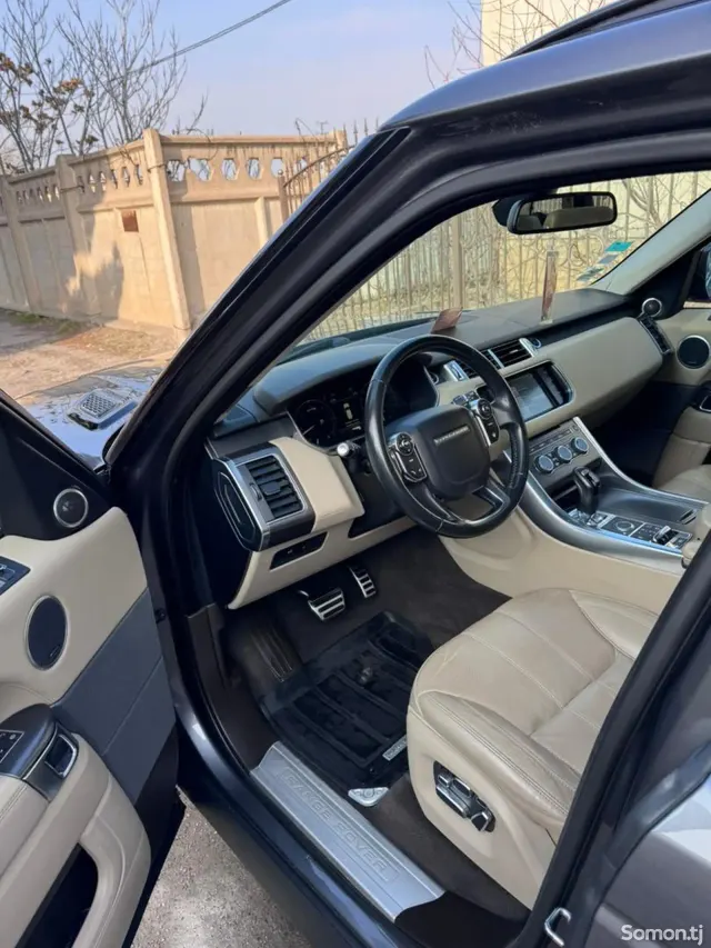 Land Rover Range Rover Sport 2015 · 3.0 AT