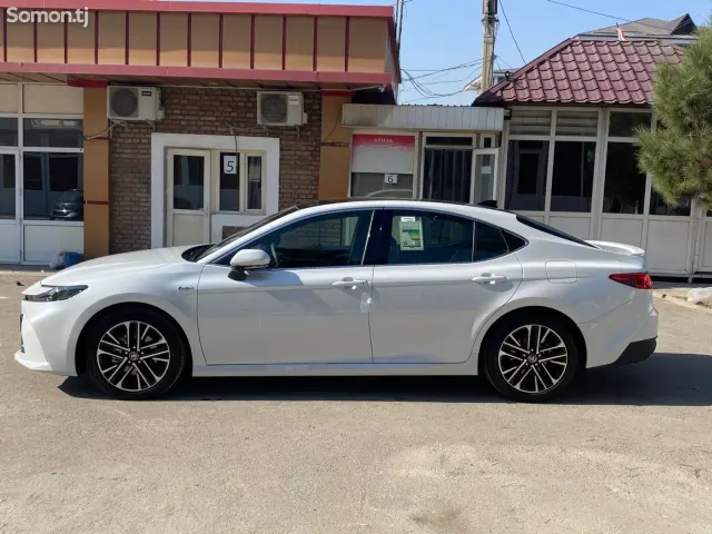 Toyota Camry 2026 · 2.5 AT