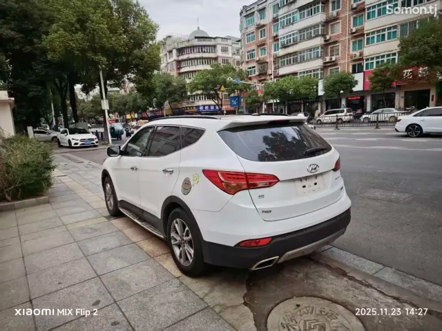 Hyundai Santa Fe 2014 · 2.4 AT
