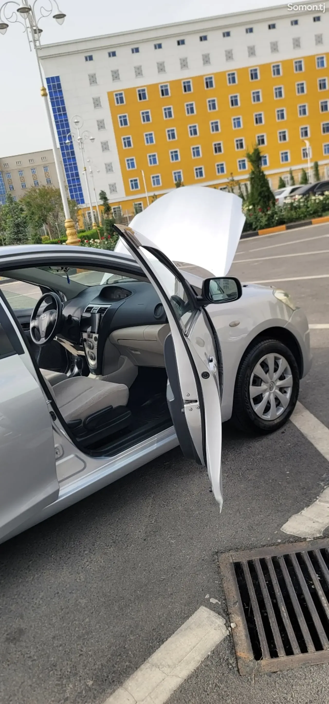 Toyota Belta 2007 · 1.3 AT
