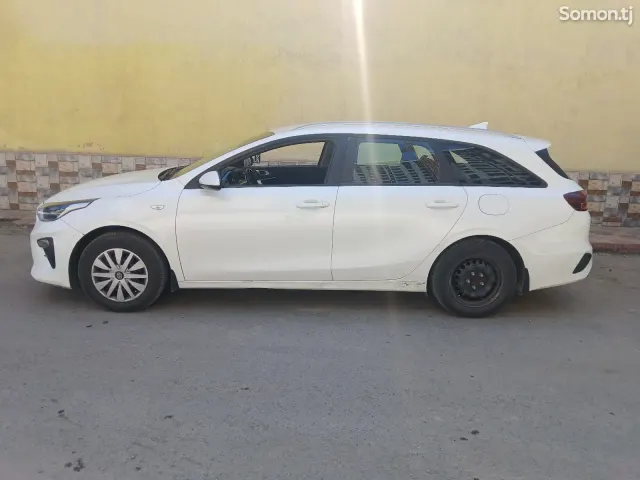 Kia Ceed 2019 · 1.6 AT
