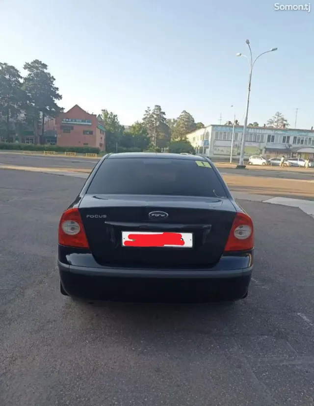 Ford Focus 2007 · 1.6 MT
