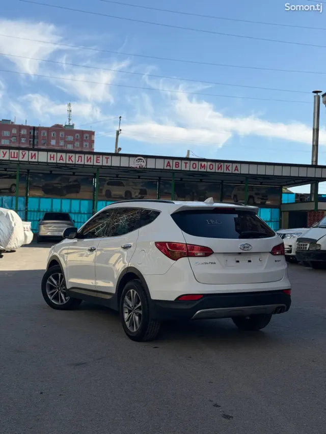 Hyundai Santa Fe 2014 · 2.0 AT