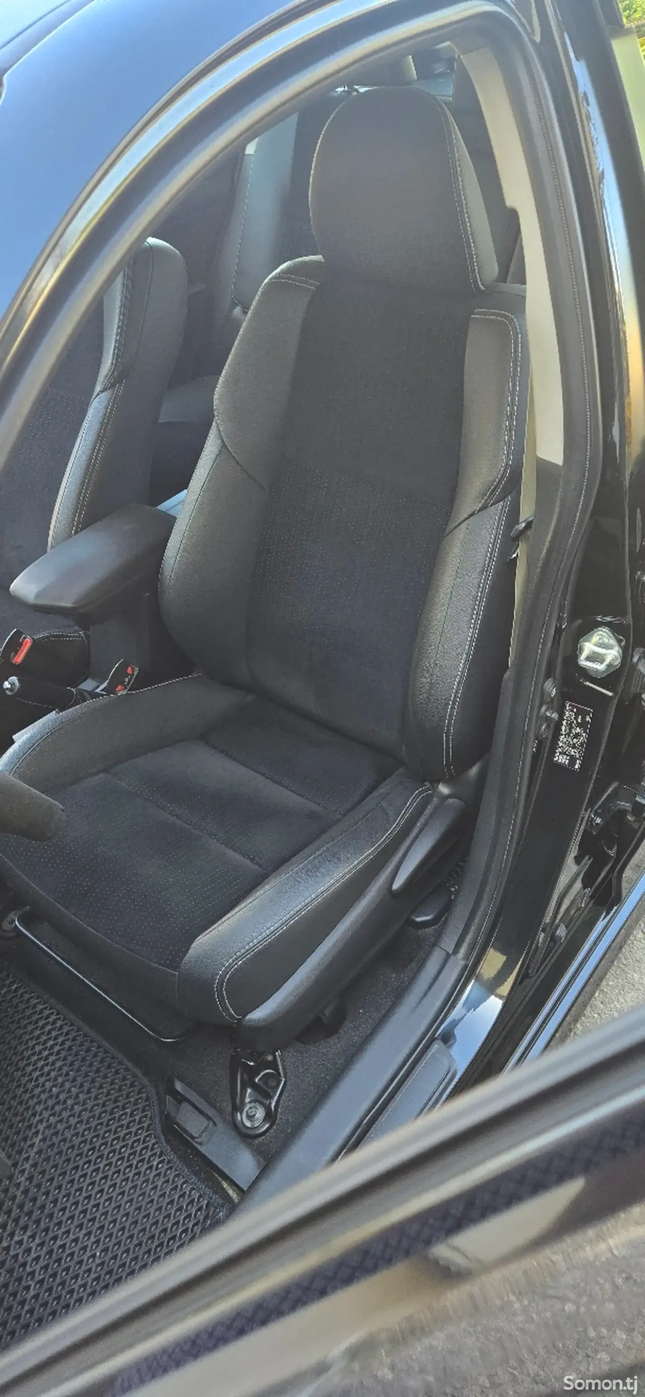 Toyota Fielder 2014 · 1.5 CVT