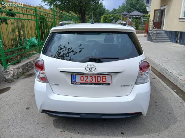 Toyota Verso 2016 · 1.6 MT