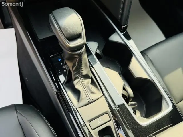 Toyota Camry 2026 · 2.0 AT
