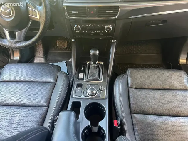 Mazda CX-5 2018 · 2.0 AT