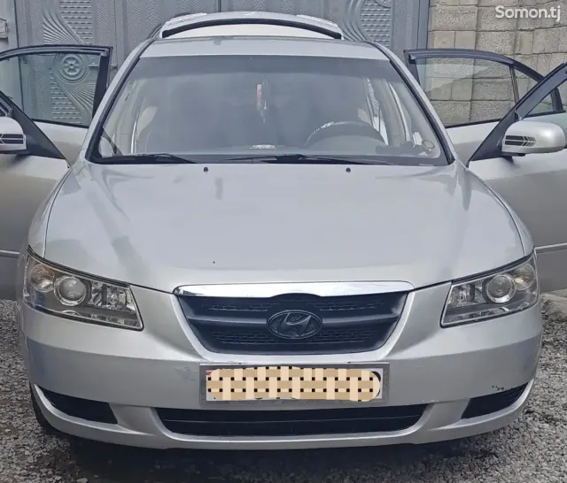 Hyundai Sonata 2007 · 2.4 AT