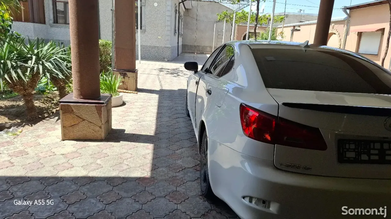 Lexus IS series 2007 · 2.5 AT