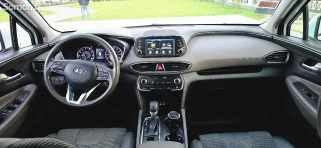 Hyundai Santa Fe 2019 · 2.5 AT