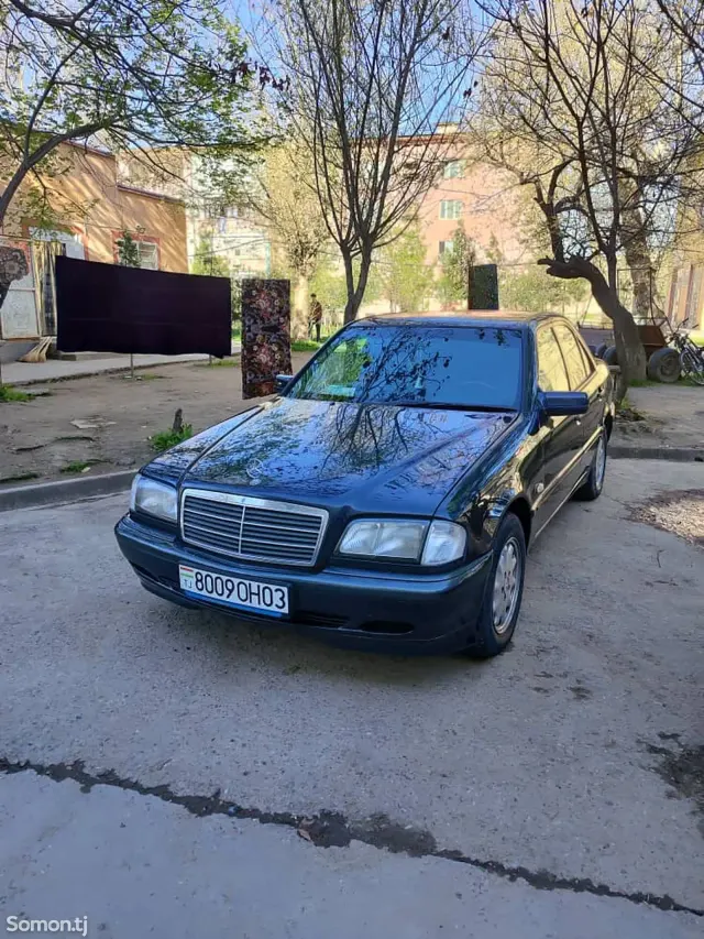 Mercedes-Benz C class 1998 · 2.0 MT