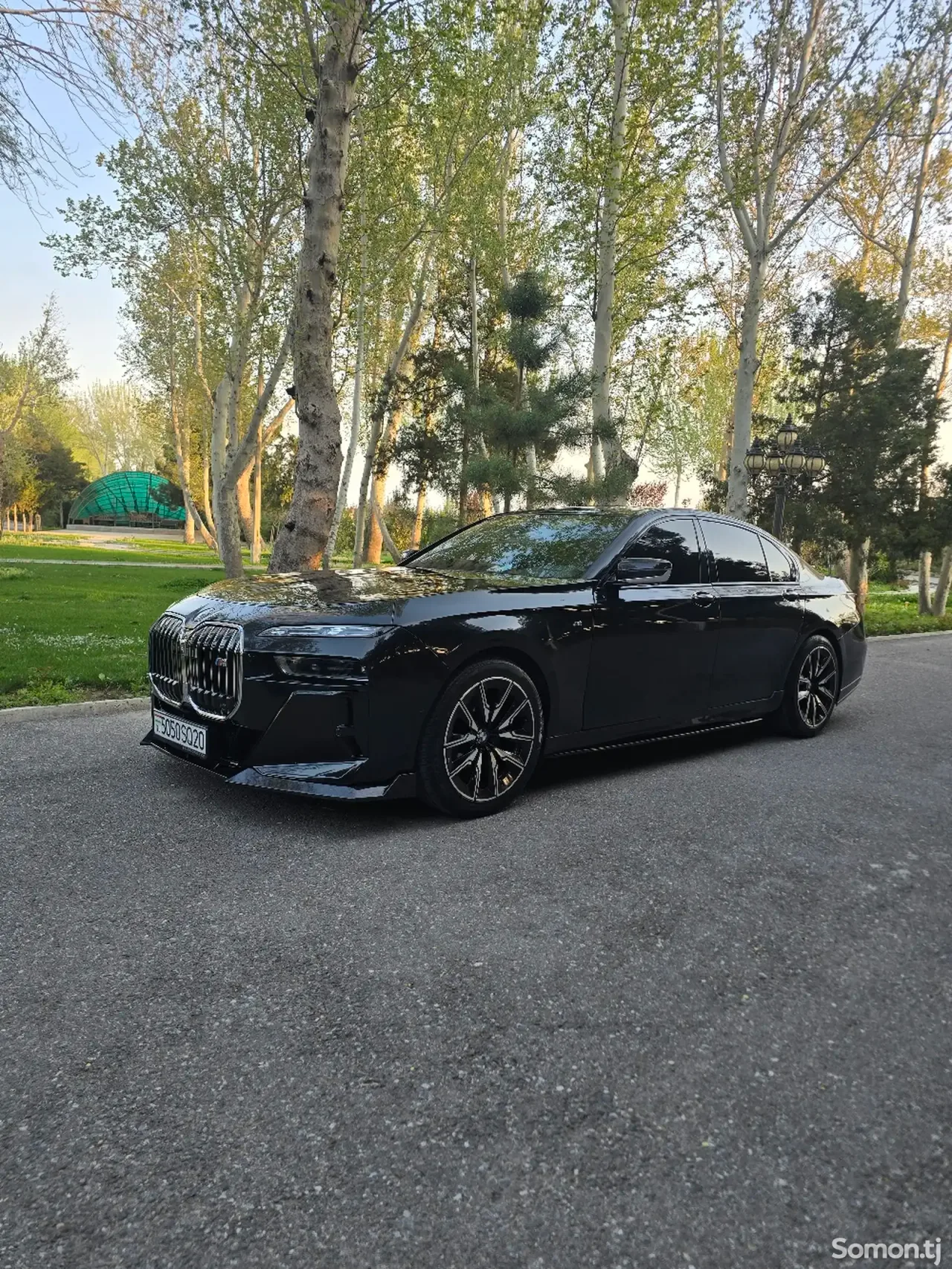 BMW 7 series 2011 · 3.0 AT