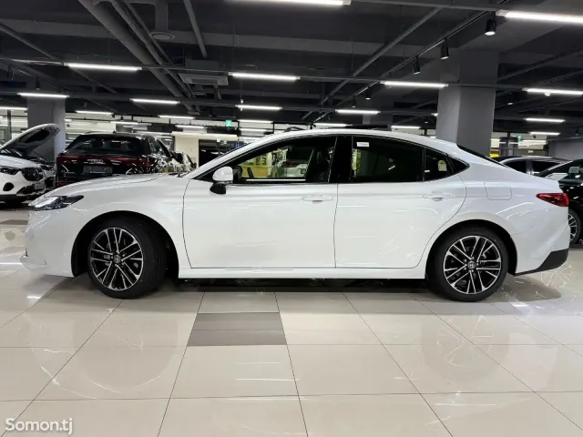 Toyota Camry 2026 · 2.5 AT