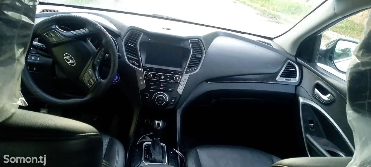 Hyundai Santa Fe 2015 · 2.0 AT