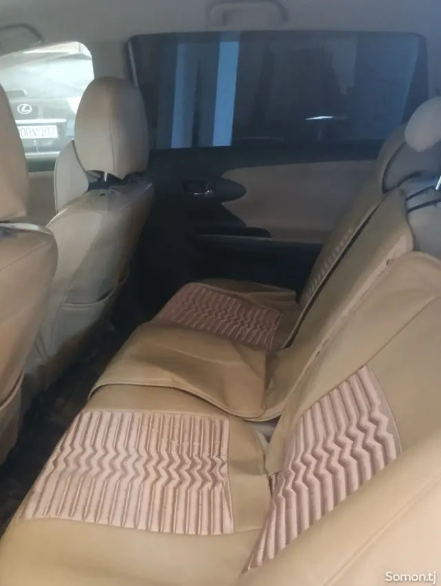Toyota Wish 2014 · 1.8 AT