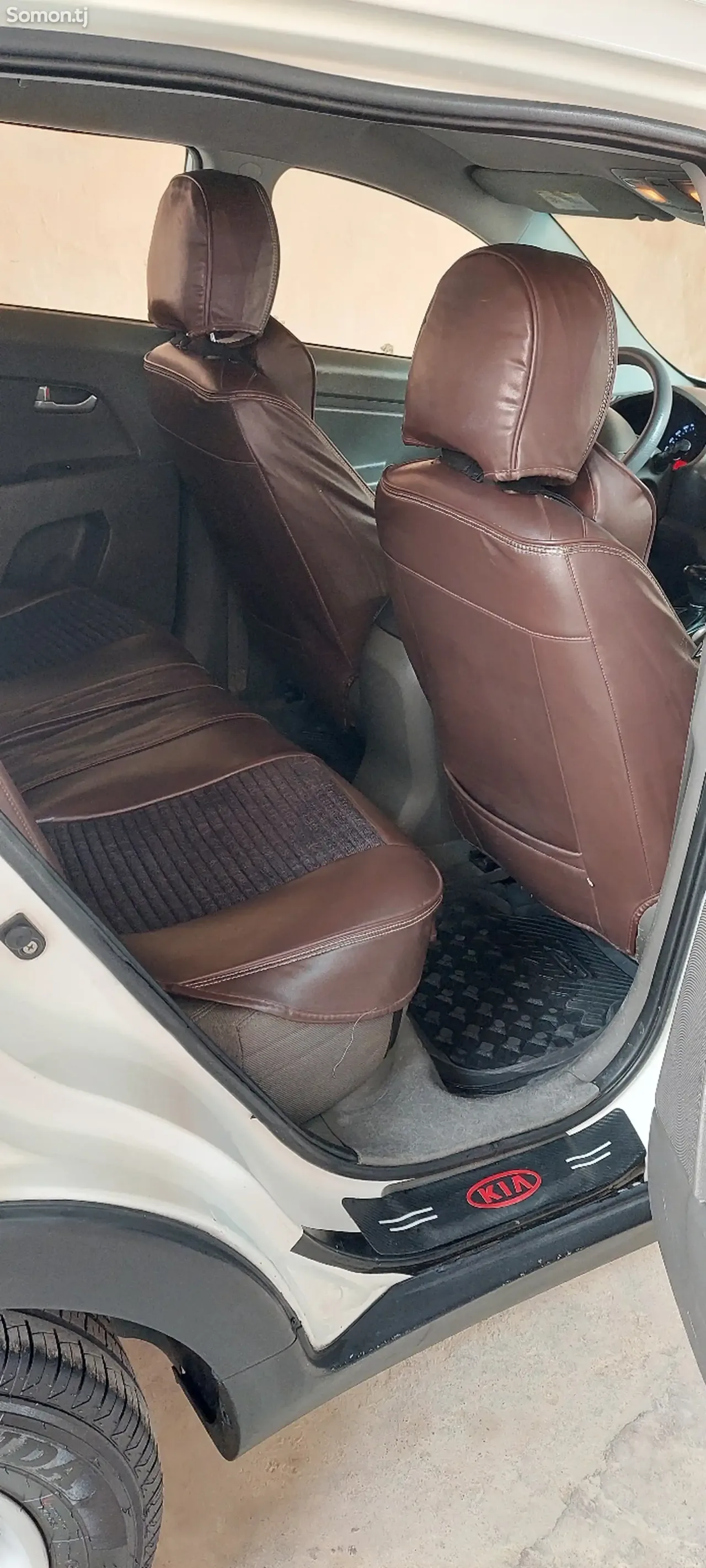 Kia Sportage 2011 · 2.0 AT