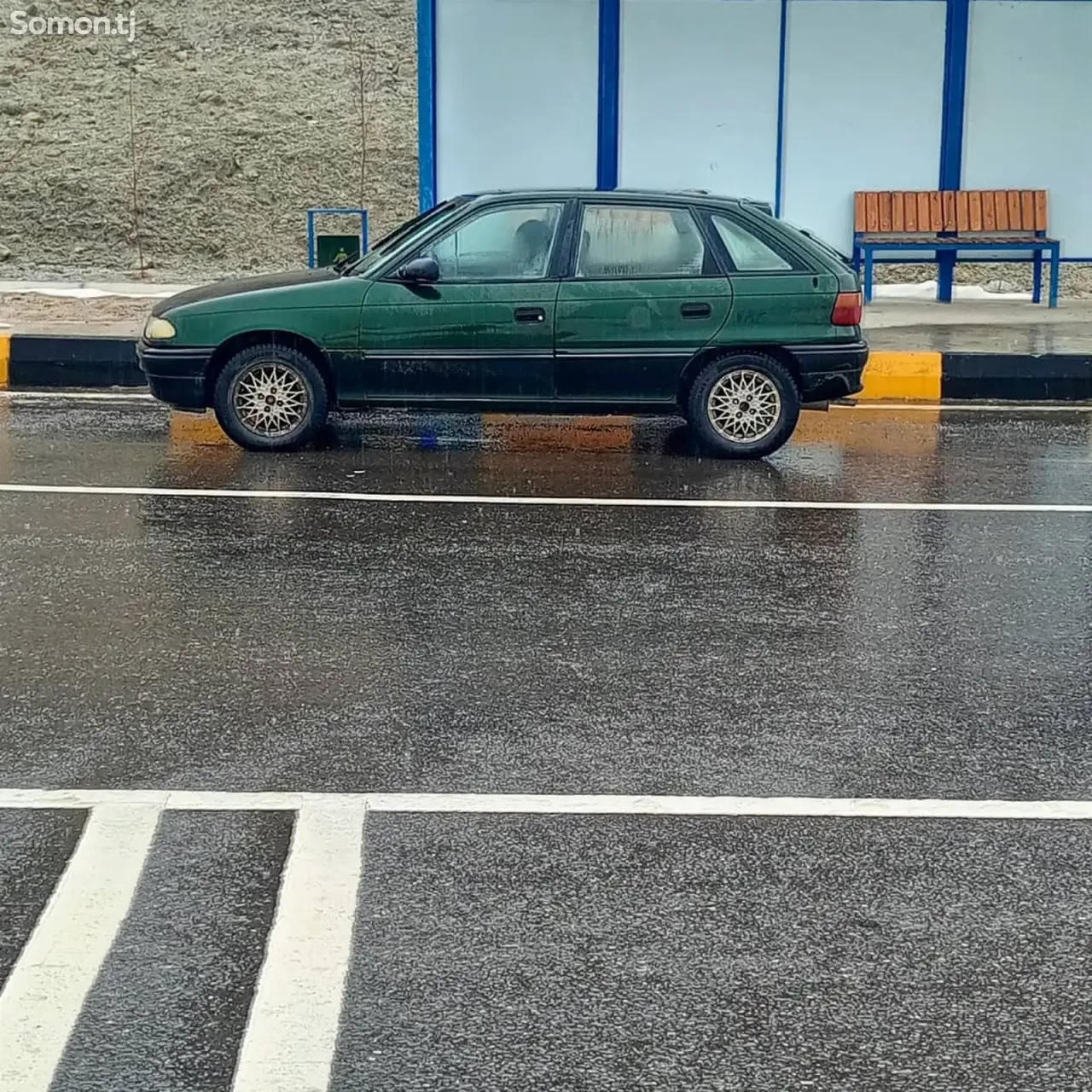 Opel Astra F 1996 · 1.6 MT