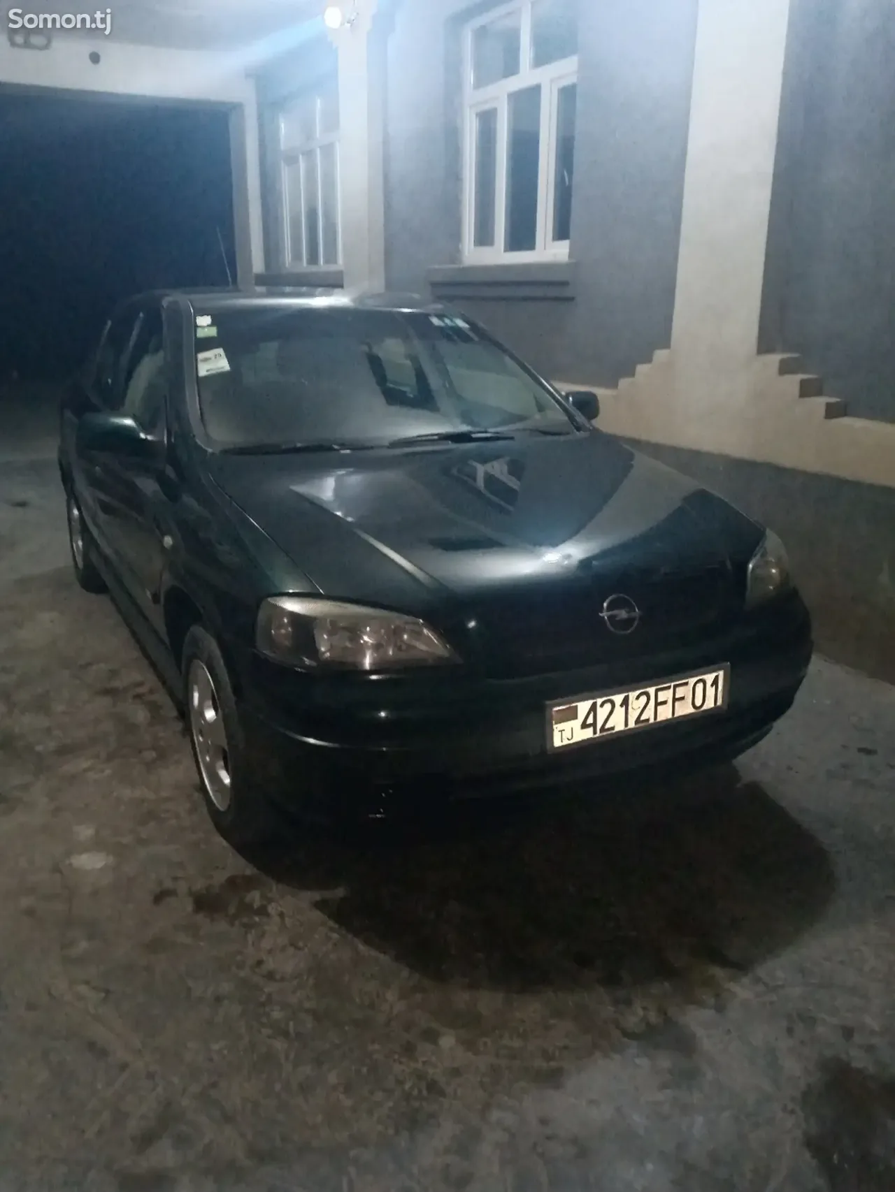 Opel Astra G 1999 · 1.6 MT