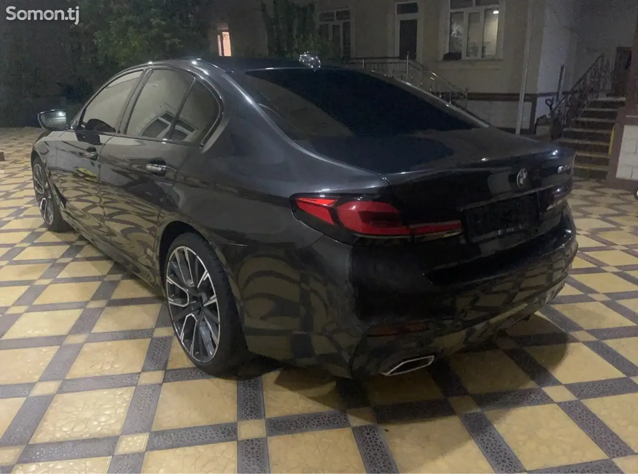 BMW 5 series 2017 · 2.0 AT