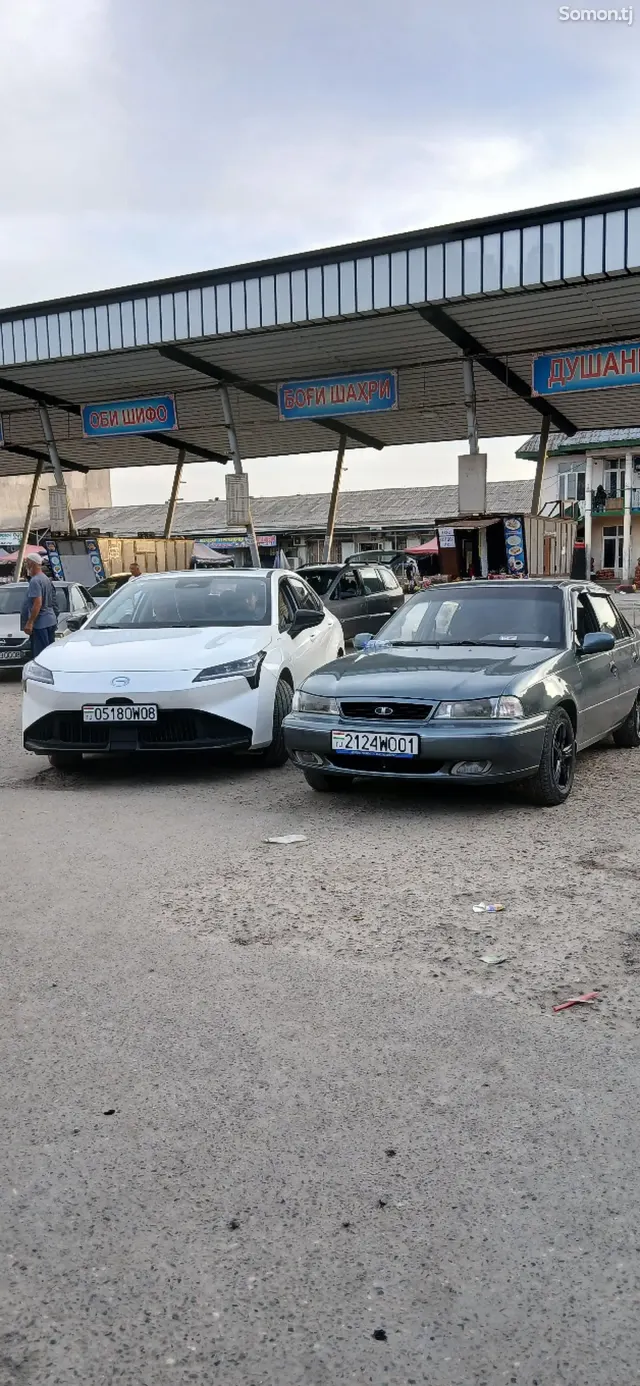 Daewoo Nexia 1996 · 1.6 MT