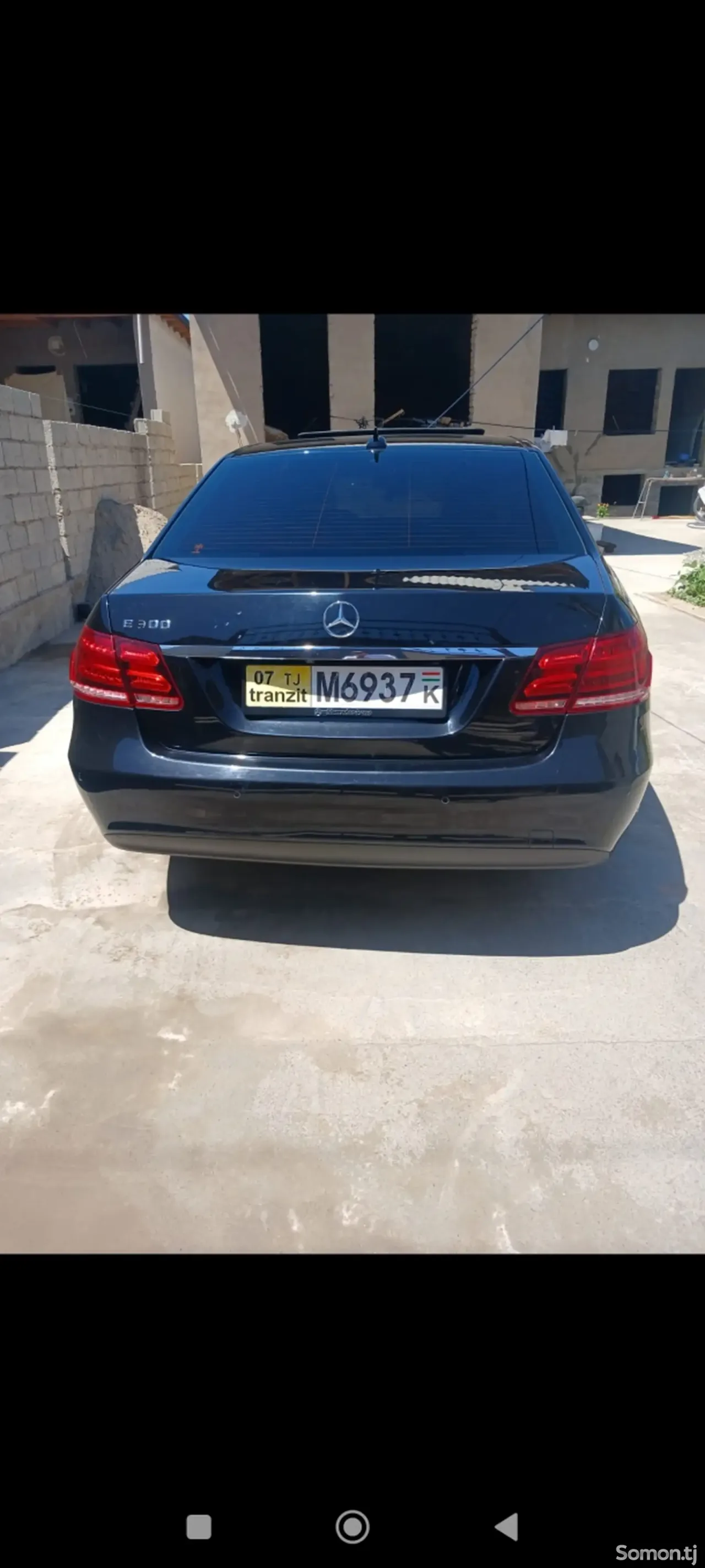 Mercedes-Benz E class 2015 · 3.0 AT