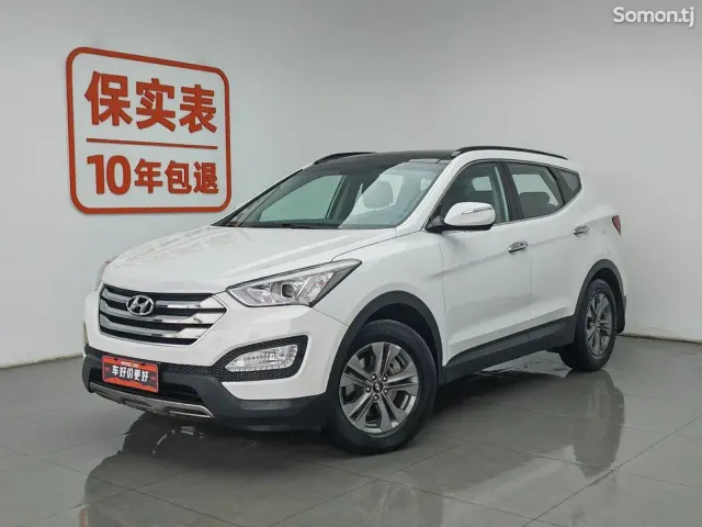 Hyundai Santa Fe 2015 · AT