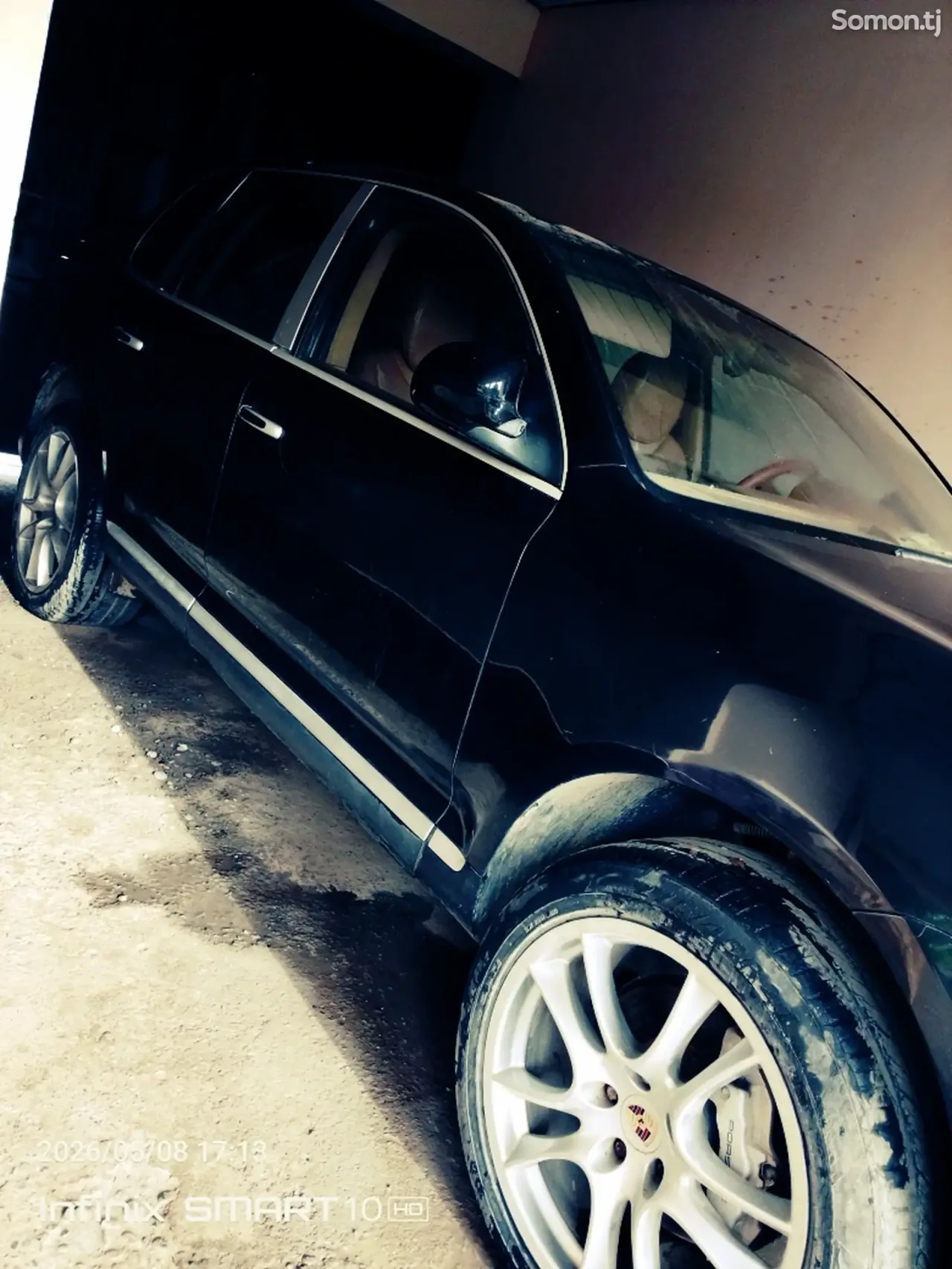 Porsche Cayenne 2004 · AT