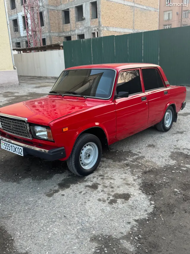 Lada (ВАЗ) 2107 1990 · 1.6 MT