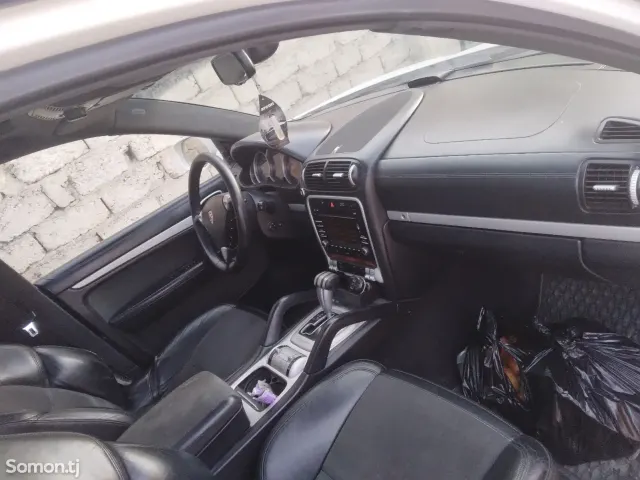 Porsche Cayenne 2009 · 4.8 AT