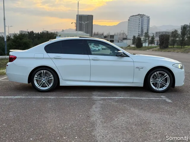 BMW 5 series 2013 · 2.0 AT