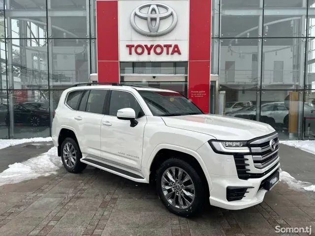 Toyota Land Cruiser 2025 · 3.5 AT