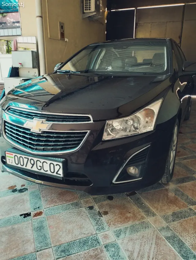 Chevrolet Cruze 2014 · 1.8 AT
