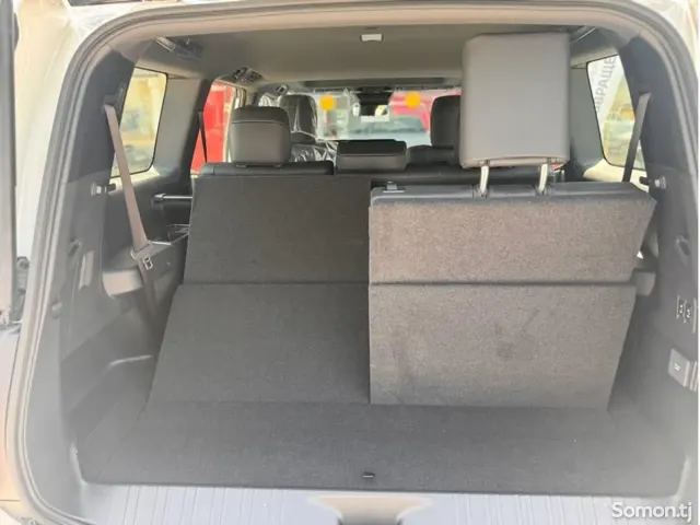 Toyota Land Cruiser Prado 2026 · 2.4 AT