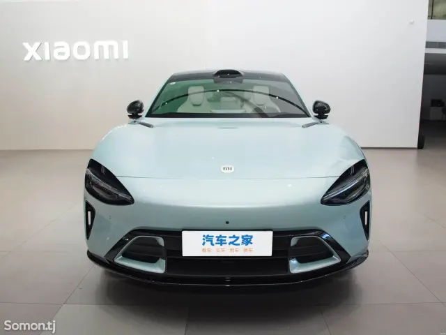 Xiaomi SU7 2025 · AT