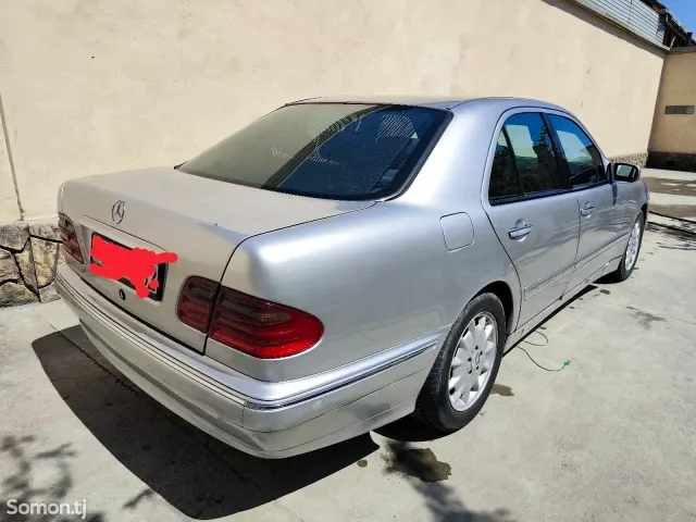 Mercedes-Benz E class 1998 · 2.8 AT