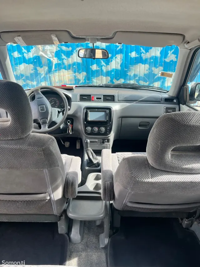 Honda CR-V 2001 · 2.0 MT