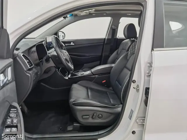 Hyundai Tucson 2019 · 1.6 AT
