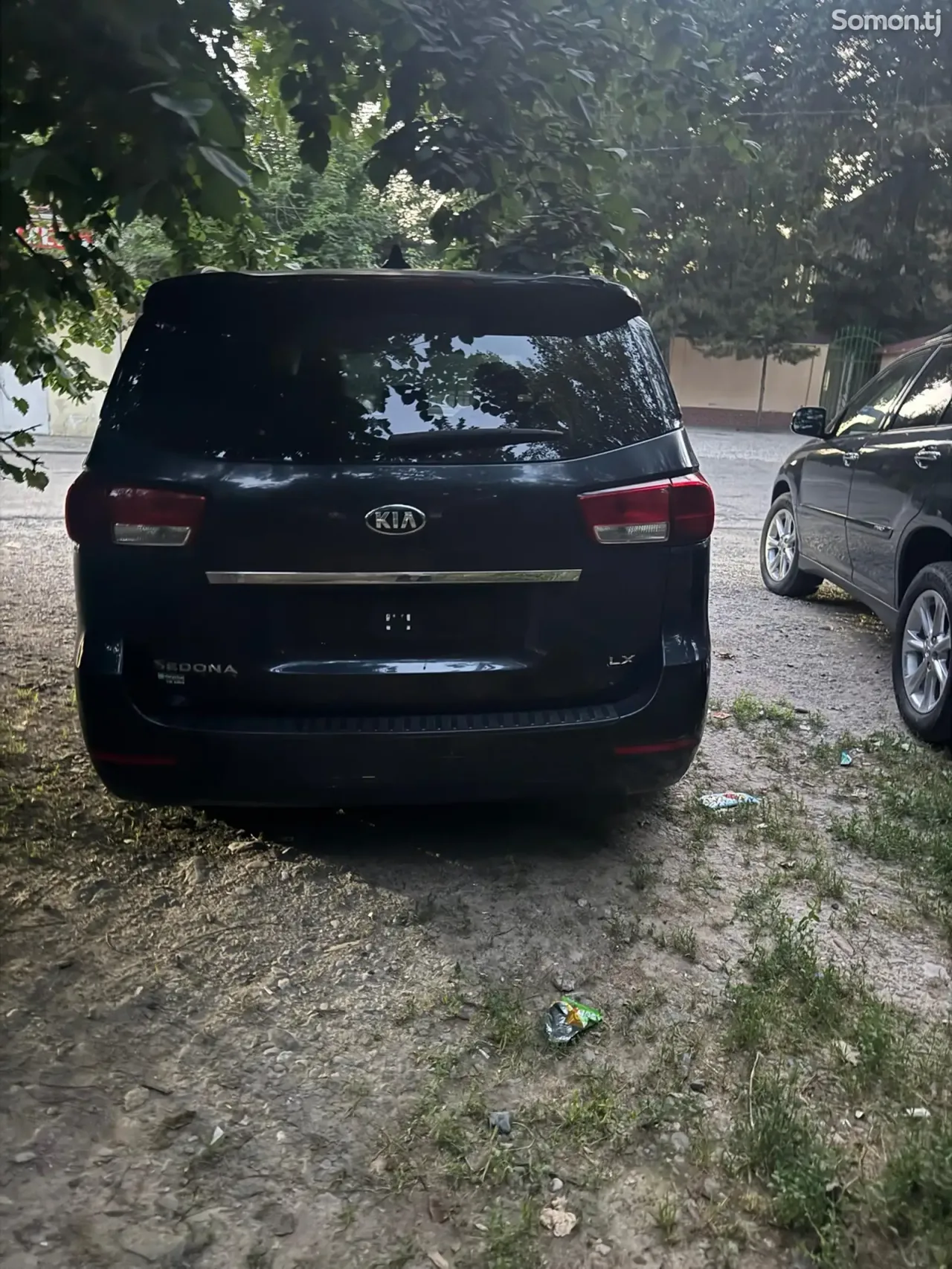 Kia Sedona 2015 · 3.3 AT