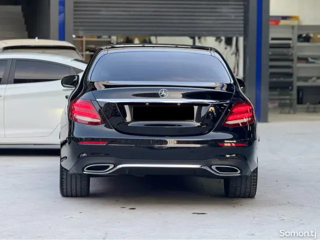 Mercedes-Benz E class 2020 · 2.2 AT