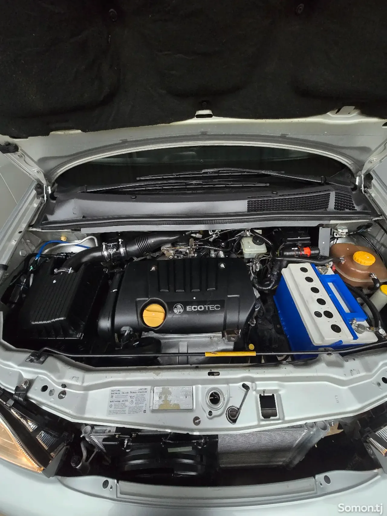 Opel Zafira 2003 · 1.8 MT