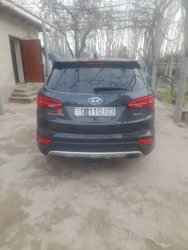 Hyundai Santa Fe 2015 · 2.4 AT