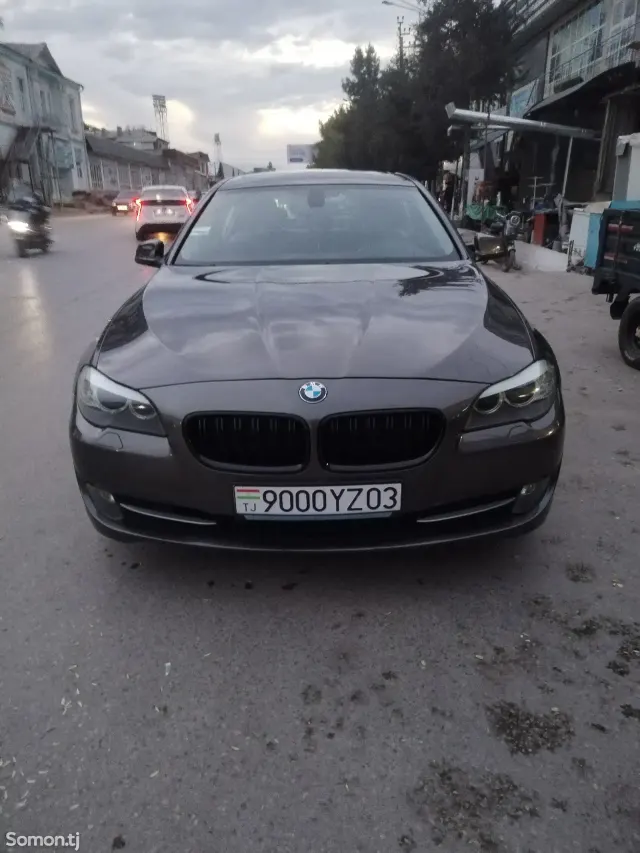 BMW 5 series 2011 · 3.0 AT