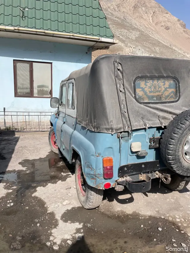 УАЗ 31512 2001 · 0.7 MT
