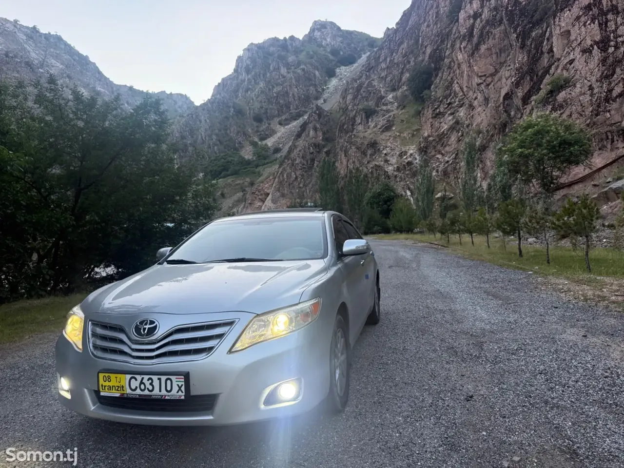 Toyota Camry 2011 · 2.5 AT