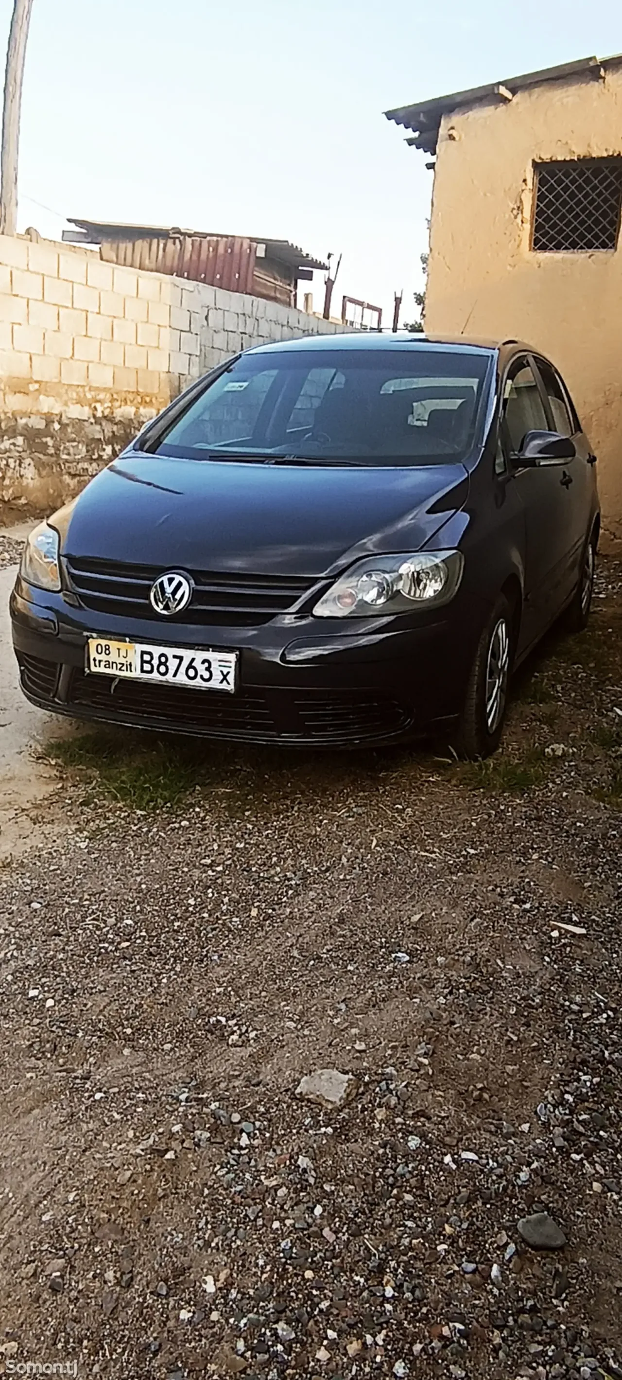 Volkswagen Golf 2006 · 1.4 MT