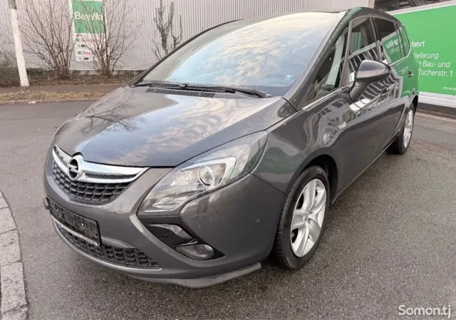 Opel Zafira 2015 · 1.6 AT