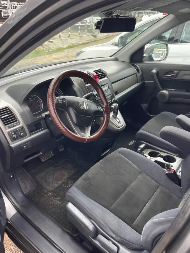 Honda CR-V 2012 · 2.2 AT