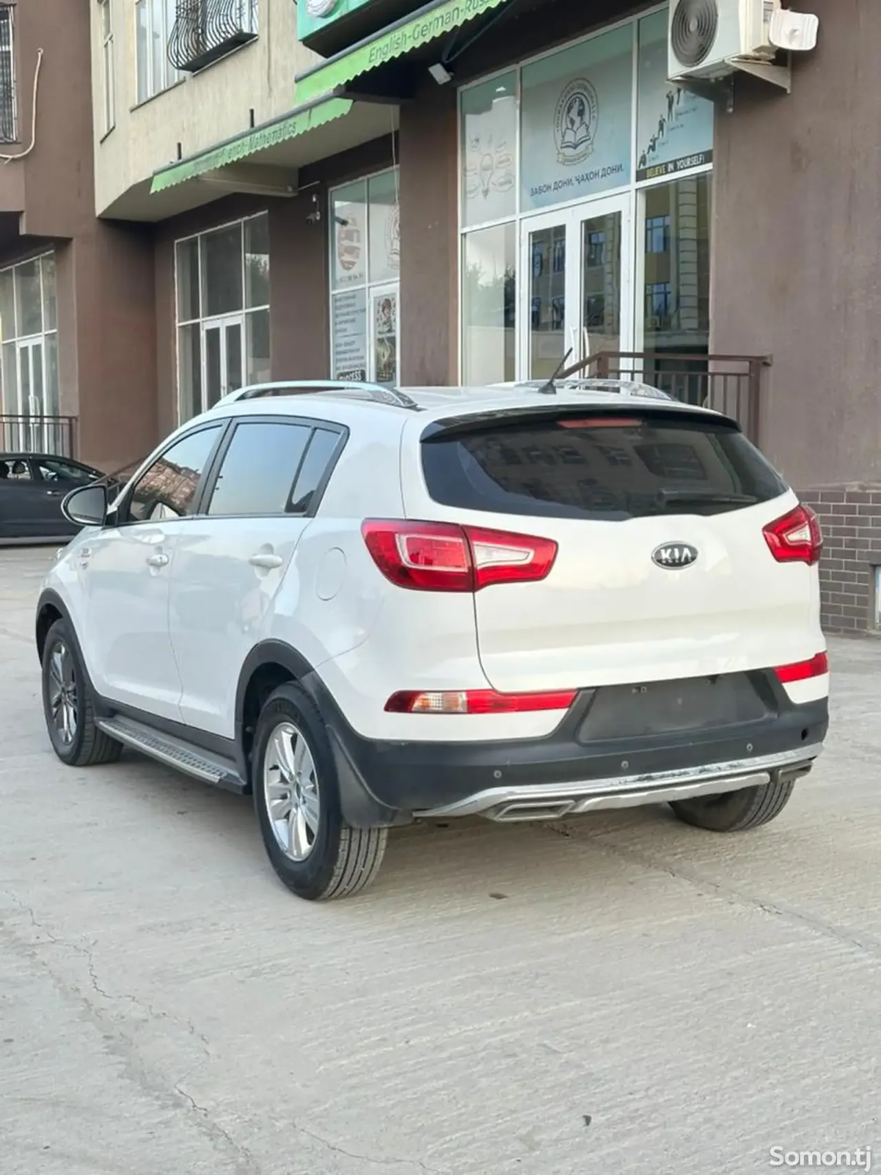 Kia Sportage 2015 · 2.0 AT