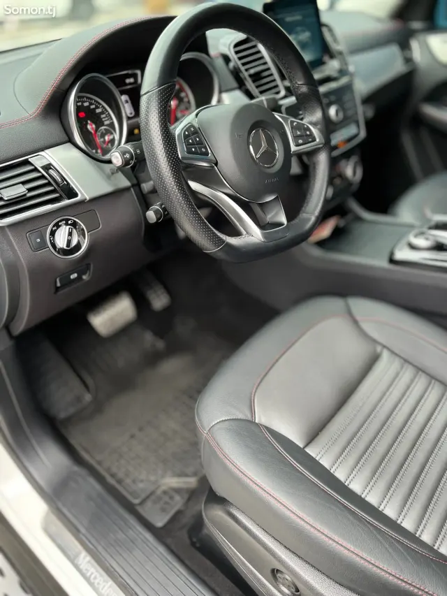 Mercedes-Benz GLE class 2017 · 3.5 AT